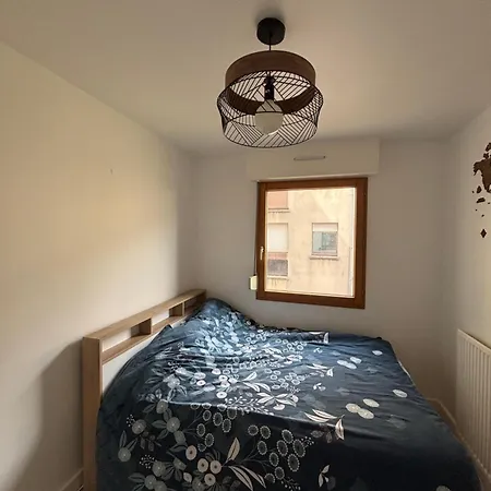 Cosy A Cherbourg! アパート シェルブール・アン・コタンタン
